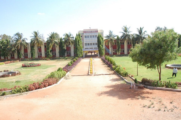https://cache.careers360.mobi/media/colleges/social-media/media-gallery/15938/2020/6/8/College Building of Shri Annadaneshwar Arts Science and Commerce College Naregal_Campus-View.jpg